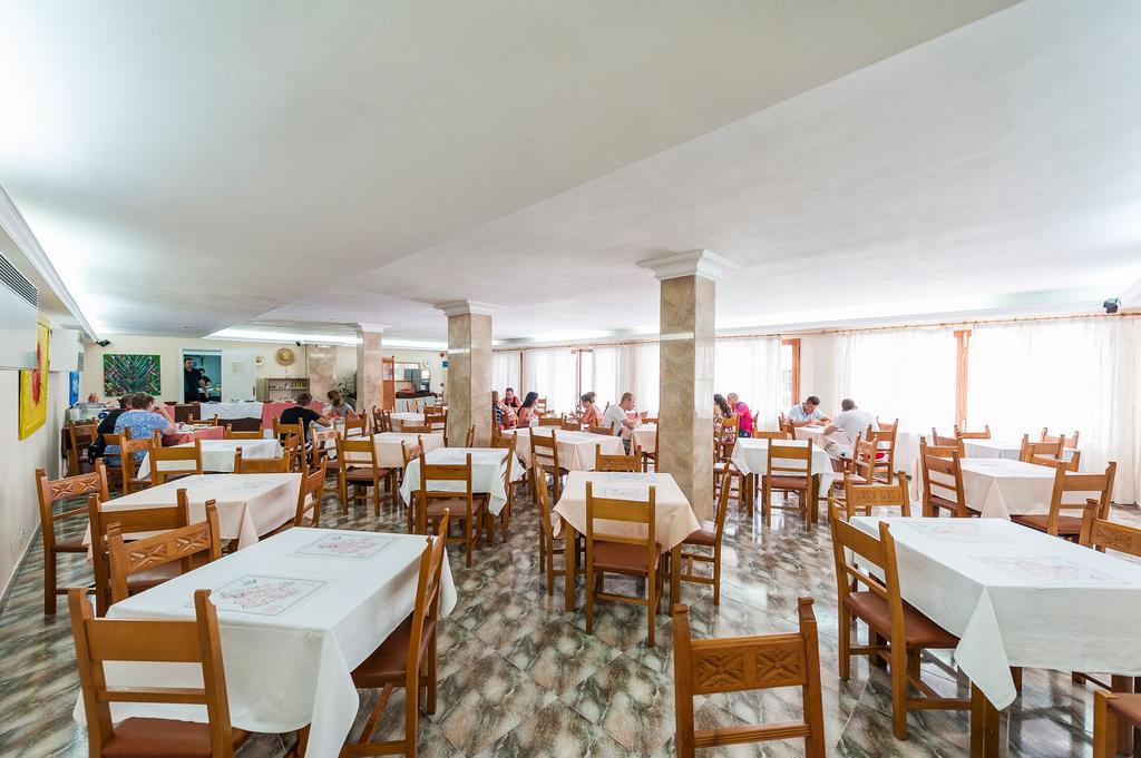 Hostal Casa Bauza 칼라 라트자다 외부 사진