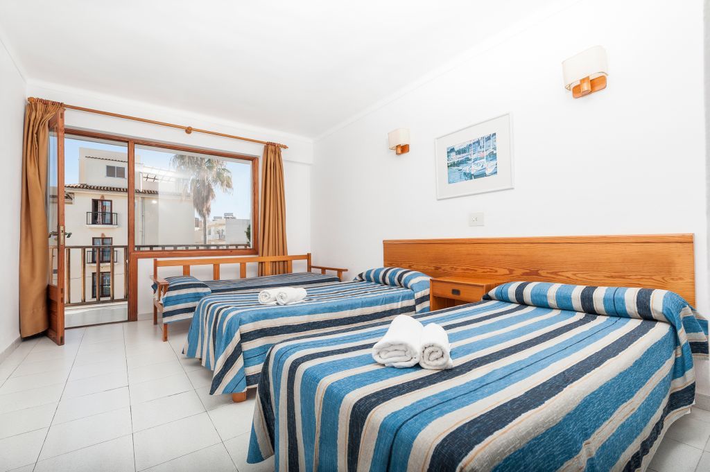Hostal Casa Bauza 칼라 라트자다 외부 사진